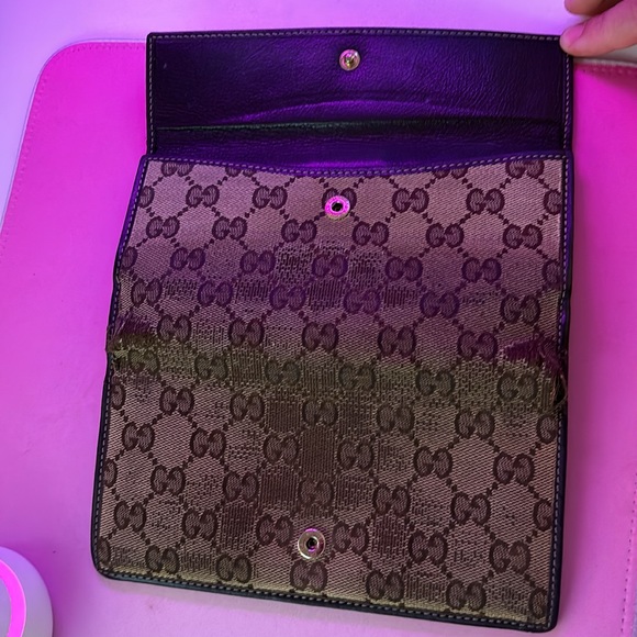 GUCCI Authentic Long Wallet Preloved - Picture 12 of 16